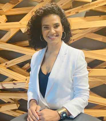 Helen Andrade