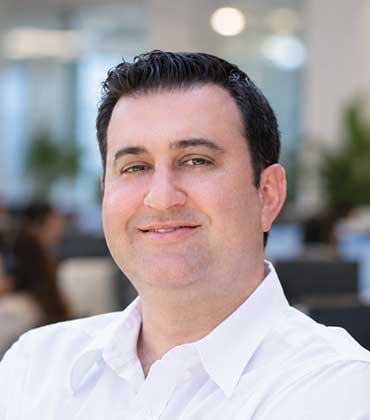 Daniel Kachlon, BPO Centers | Agri Business Review | Top Business Process Outsourcing Solutions